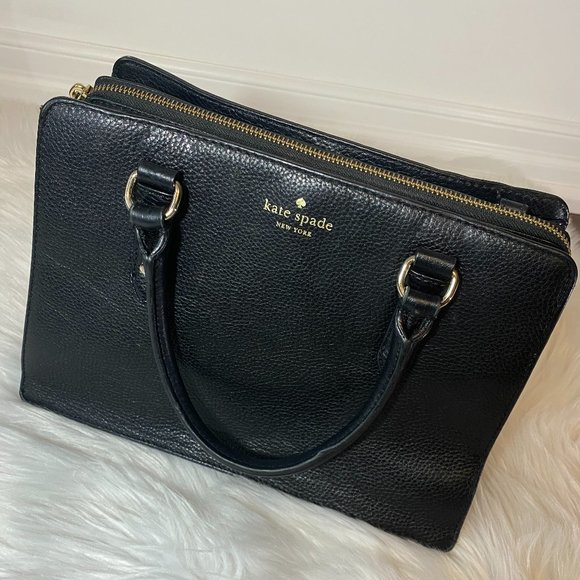 Kate Spade // medium size purse - Picture 1 of 8